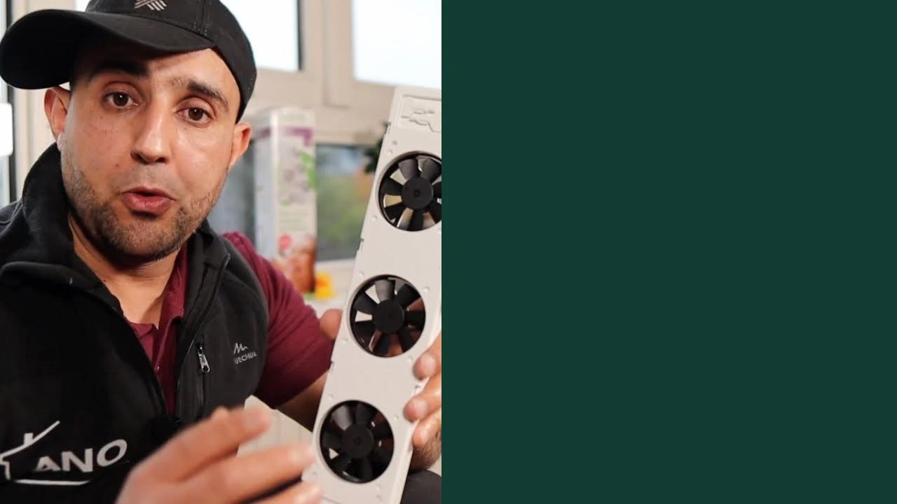 Anouar van ANO toont een radiatorventilator uit zijn eigen praktijkvideo